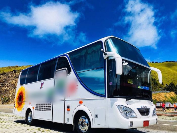 屏東租遊覽車一天多少錢